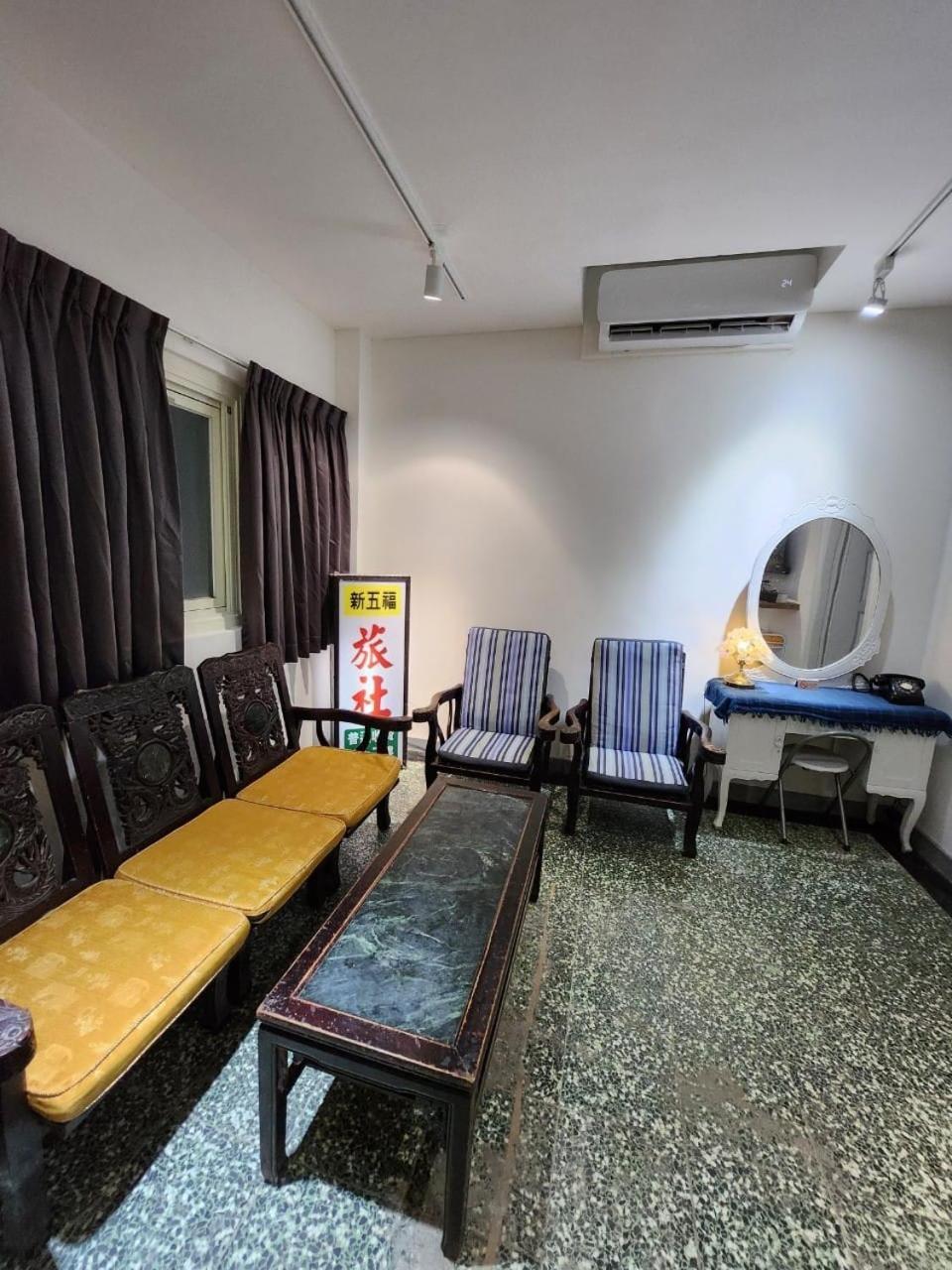 Swf淡水新五福旅館 Sinwufu Hotel 외부 사진